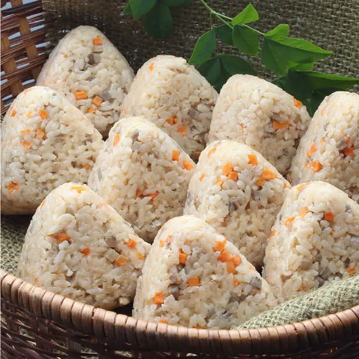 レンジDEかんたん☆佐賀牛ステーキ&佐賀県産 みつせ鶏おにぎりセット [FBF069]