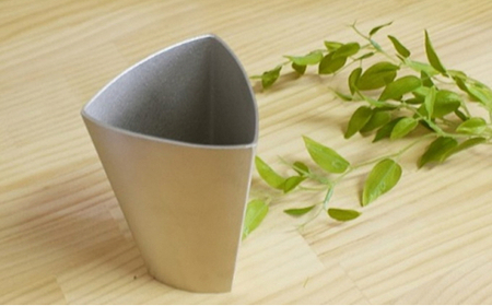【高岡銅器】TRI ビアカップ 民芸品 工芸品 伝統技術 食器 タンブラー 錫製  FAD-0680