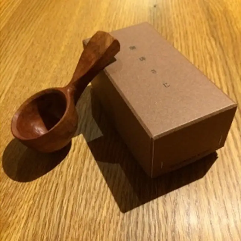 手彫りの珈琲さじ（木材：ﾁｪﾘｰ）【GOOD WOOD WORKS】_HA0042