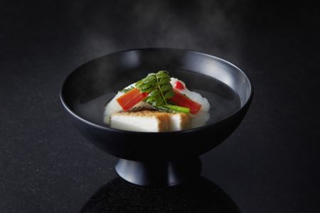 【銀座／ミシュラン2022掲載】安達直人 特産品ランチ・ディナー共通コース 3名様（土日利用限定）（1年間有効） お店でふるなび美食体験 FN-Gourmet430944