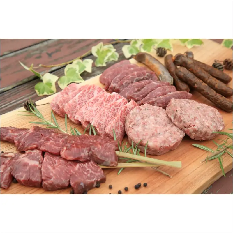 【BBQ セット】焼肉・牛肉バーグ・牛肉ソーセージ・牛串(2~3人前)キャンプ BBQ アウトドア
