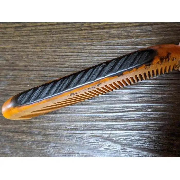 つげ櫛の櫛留商店　本つげ材すす櫛（中歯）袋付　※約９．８cm