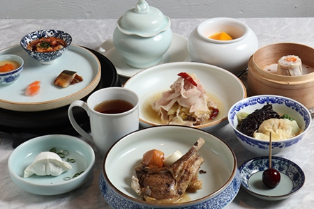 【上野】中国意境菜 白燕 特産品ランチ・ディナー共通コース 2名様（1年間有効）お店でふるなび美食体験 FN-Gourmet475129