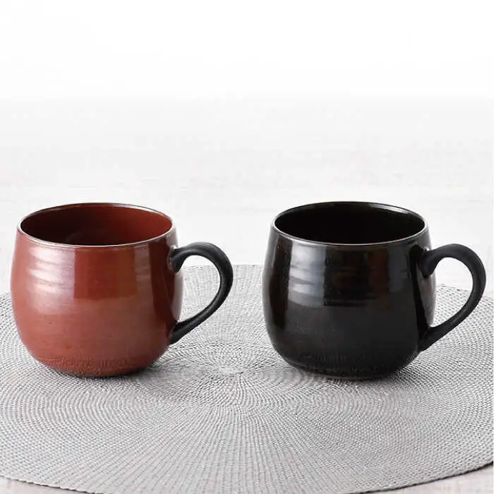 【波佐見焼】マグカップ 2色セット （鉄赤・黒伊羅保） 食器 皿 【ROXY】 [SB115]  波佐見焼