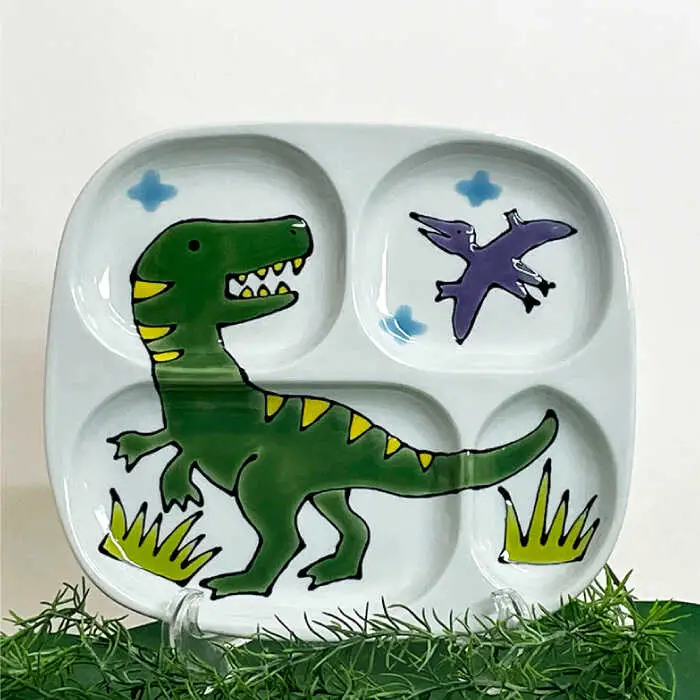 【波佐見焼】子ども食器 3点セット「ティラノサウルス」プレート ・ミニ マグカップ・茶椀 食器 皿 【大新窯】 [DC83]  波佐見焼