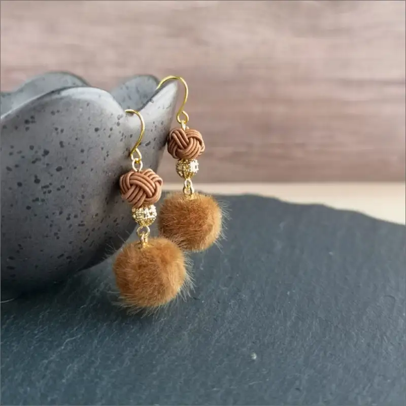 水引ピアス「ライトブラウン」花時ピアス