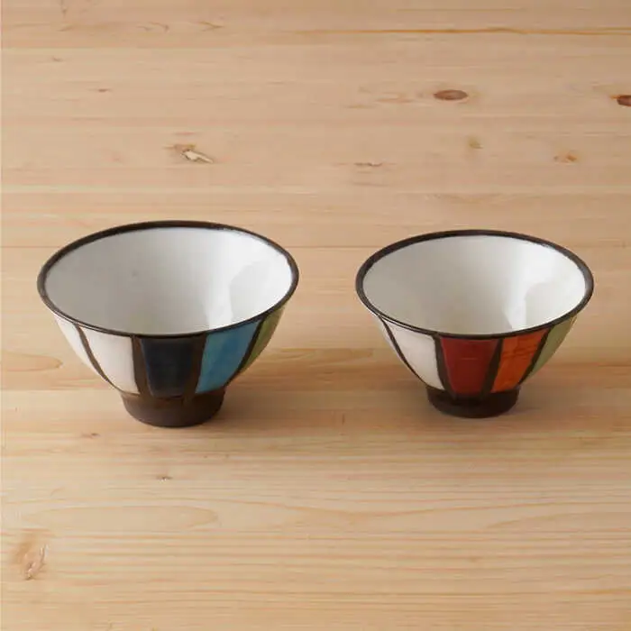 【波佐見焼】撥水十草 茶碗・コップ （青大・赤小）セット 食器 皿 【陶もと】 [PE20]  波佐見焼