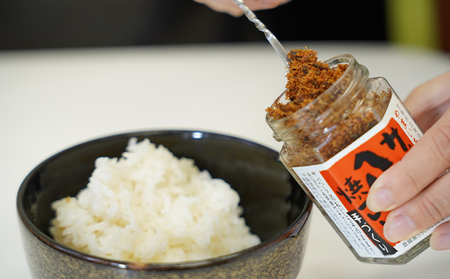 【ふるさと納税】サバへしこ焼フレーク 2瓶 魚貝類 魚 鯖 サバ へしこ ふりかけ 瓶 お弁当 コラボ商品 ご飯のお供 ご飯 加工食品 おにぎり コラボ商品 鯖  myz02 myz11 myz17