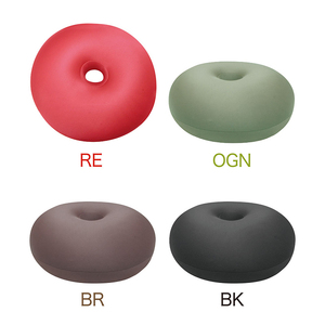 円座 クッション MOGU モグ ホールフロアクッション ホールクッション ドーナツクッション 穴あきクッション ドーナツ型クッション 産後 妊婦 腰痛 持ち運び ドーナツ 正座 あぐら 座布団 ビーズ インテリア 雑貨 兵庫県 兵庫  ﾌﾞﾗｳﾝ