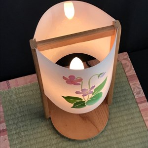 着物生地で作ったおしゃれな行灯（あんどん） 菫タンポポ