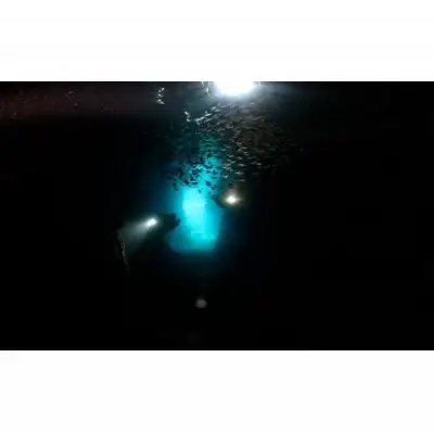 神秘！『青の洞窟』体験ダイビング　ボートクルーズ付き（2名様）