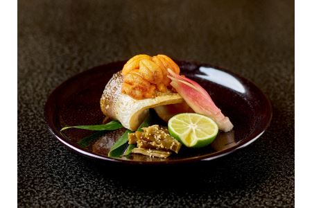 【赤坂／ミシュラン2018掲載】赤坂ととや魚新 舞鶴特産品ランチ・ディナー共通コース 2名様（1年間有効） お店でふるなび美食体験 FN-Gourmet608844