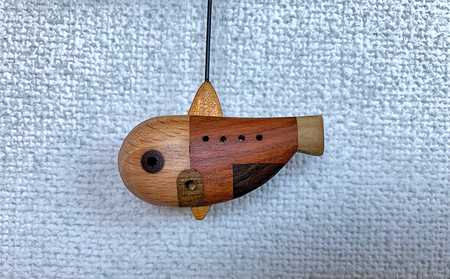 泳ぎのヘタな魚が住む街（時計） 