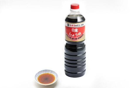 お刺身に！お料理に！カネヨ醤油・味醤油セット（1Ｌ×3本入り）