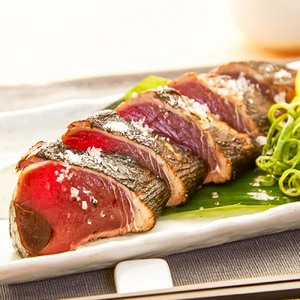 藁焼きかつおのたたき ２節（合計約500g～600g）【R01416】
