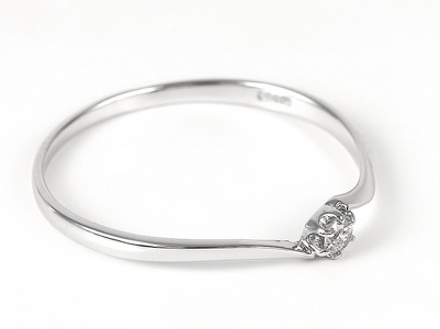 細身0.04ct　ウェーブラインＫ10ＷＧ　一粒ダイヤ　リング　R951DI-2