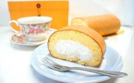 ふんわり ふわふわ! 豆乳クリーム たっぷりの ヘルシーな ロールケーキ 1本 400g