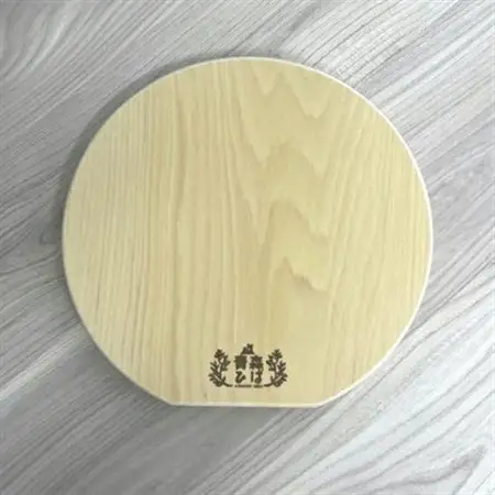 丸型青森ヒバ まな板(約29cm×約27.5cm/厚さ 約2.7cm)_雑貨・日用品 まな板 キッチン用品 _【1148906】