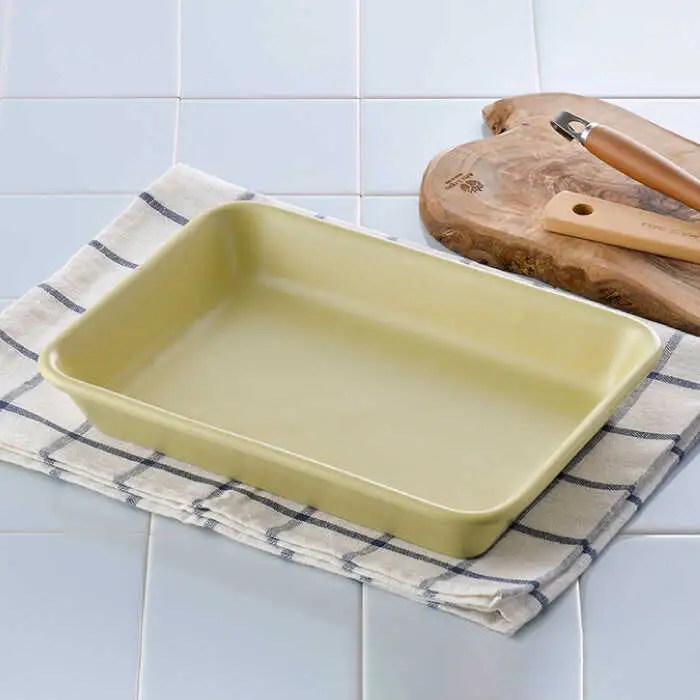 【波佐見焼】オーブンウェア 長角トレー 角皿 プレート イエロー 食器 皿 【光春窯】 [XD64] 波佐見焼