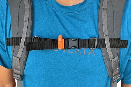 oxtos チェストストラップ ホイッスル付 【 チェストストラップ 】