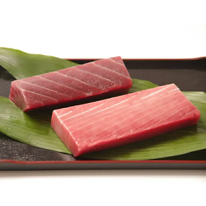 天然本マグロ　中トロ・赤身　各１柵　（計４００ｇ）まぐろ 鮪 海鮮 冷凍 さしみ 刺身 父の日 高知 室戸 マグロ