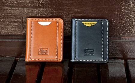 キャッシュレス時代の胸ポケットに入る多機能薄型コンパクトウォレット（マネークリップ付き）　バンナイズ オイル シュリンク レザー 本革 財布 コンパクト ファッション 小物 アクセサリー  ビンテージブラウン