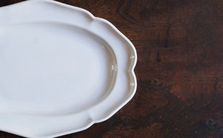 【波佐見焼】花 リムオーバル プレート （白つや釉） 2枚セット 食器 皿 【イロドリ】 [KE36] 波佐見焼