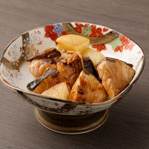 天然ブリ まるごと1本 5kg～8kg 土佐清水産 下処理なし【天然ブリ】【R00873】