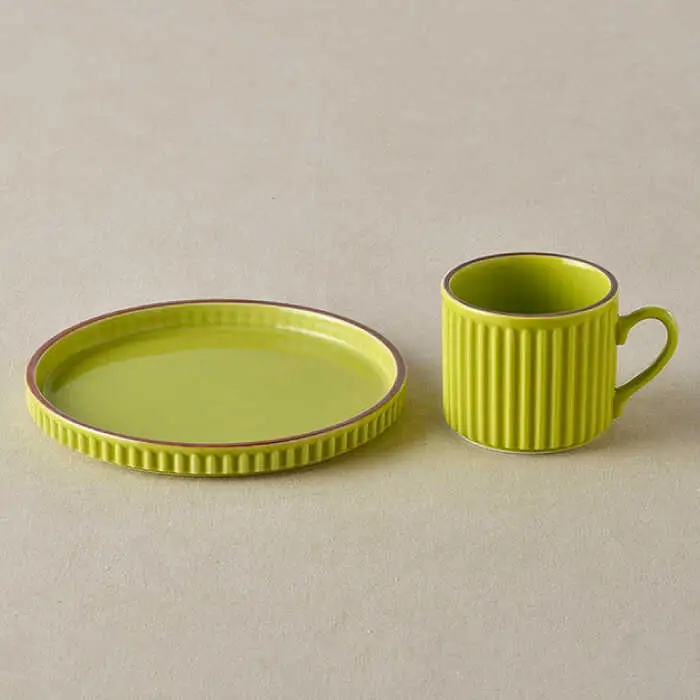 【波佐見焼】ギアシリーズ カップ＆ソーサー ライトグリーン プレート マグカップ 17.5cm 6寸 食器 皿 【大新窯】 [DC118]  波佐見焼