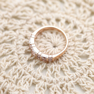 130-9-4 指輪 K18PG ピンクゴールド リング 計0.65ctUP ダイヤモンド バケットカット ラウンドカット【f124-k18pg】 ALPAZ088