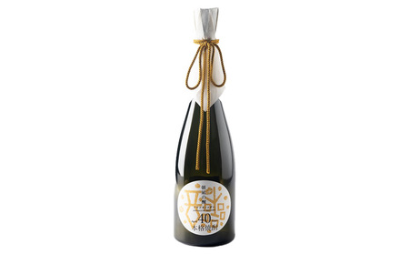 本格焼酎「朝凪の醒」40年熟成酒＜樽貯蔵酒＞ お酒 アルコール 本格麦焼酎 麦焼酎 国産大麦 ゆっくり発酵 希少 木樽 芳醇な香り 円熟した味わい 原酒 晩酌 家飲み 宅飲み 