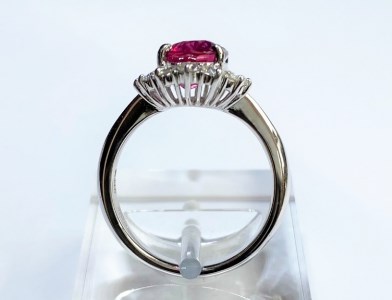 【一点限り】Pt900　ノーヒート（非加熱 ）ルビー（3.176ct）リング 　K04136-H