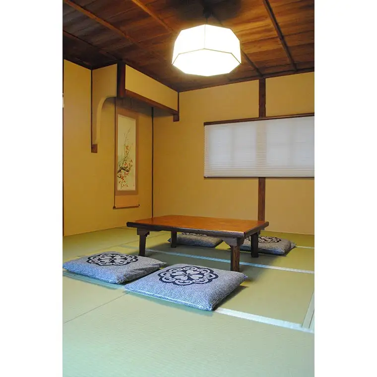 奈良町の町家一棟貸しゲストハウスNARAigoto EENA HOUSEペア宿泊券（2名様・1泊・素泊まり） ゲストハウス カップル 記念日 F-55