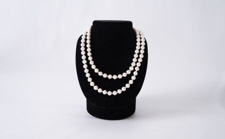 コットンパール「ホワイト」ロングネックレス(金具ゴールド)とピアス３点セット