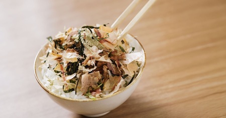 鰹節屋がつくった海宝飯 ふりかけ 28g 4袋 (a10-889)