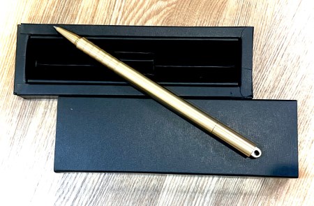 B260　Ｂｒａｓｓ　ｃａｐ　ｐｅｎ　波