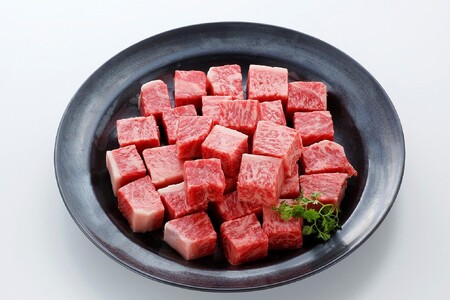 伊万里牛プレミアム 定期便 8回便 モモ ヒレ ステーキ 焼肉 999-J955