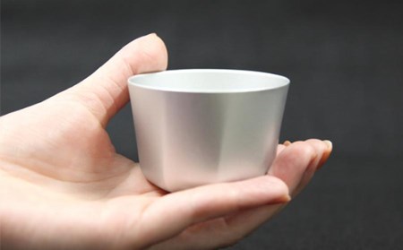 15-04Bアルミ鋳物製ぐい呑み　2個セット桐箱入り
