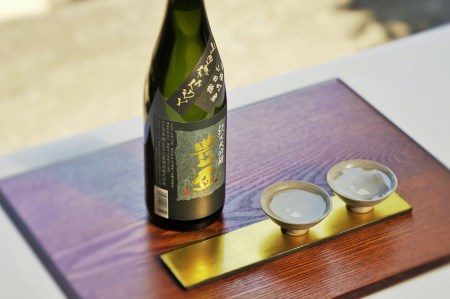 純米大吟醸【豊盃】山田穂 720ml 日本酒 美酒 酒（10-12） 