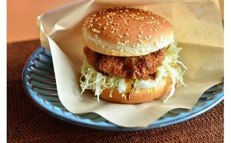 【近江牛 ハンバーグカツ 10個】肉 牛肉 ハンバーグ カツ 冷凍ブランド牛 三大和牛 和牛 黒毛和牛 冷凍食品 お弁当 おかず お惣菜 産地直送 滋賀県 竜王