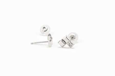 Pt900　BLOCKデザイン　ダイヤ　スタッド　ピアス　GD-3076PT