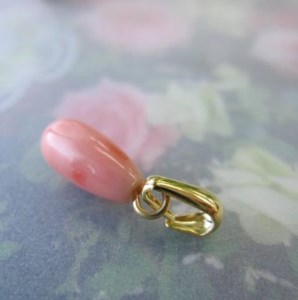 珊瑚職人館 珊瑚 ペンダントA 粉アクセサリー