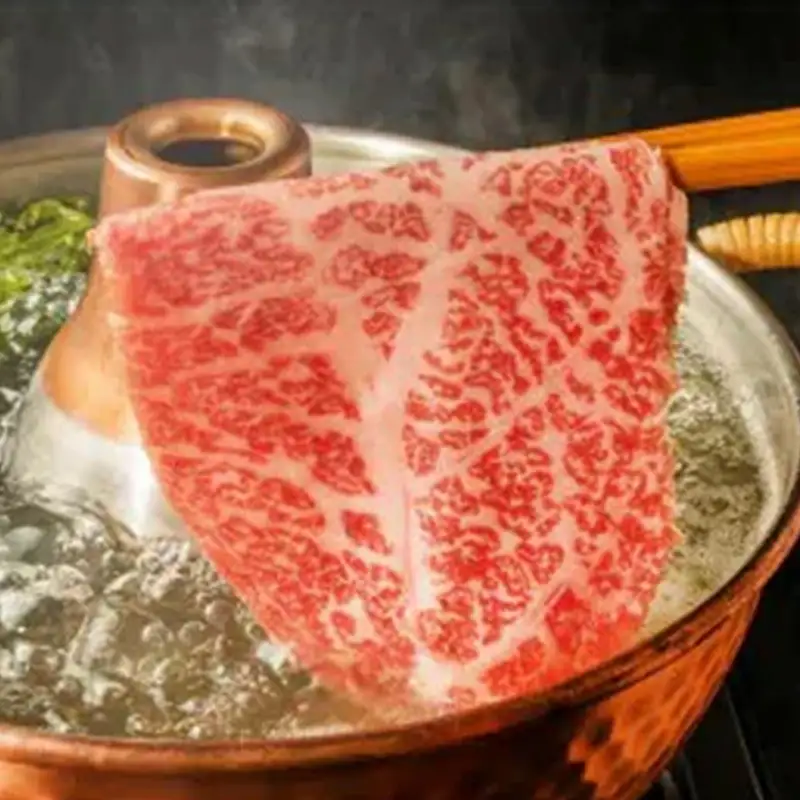 博多和牛 しゃぶしゃぶすき焼き用 1kg ( 500g×2パック )(肩ロース肉・モモ肉・肩バラ肉)【博多和牛 和牛 牛 肉 お肉 しゃぶしゃぶ すき焼き 贅沢 人気 食品 オススメ 送料無料 福岡県 筑前町 AR012】