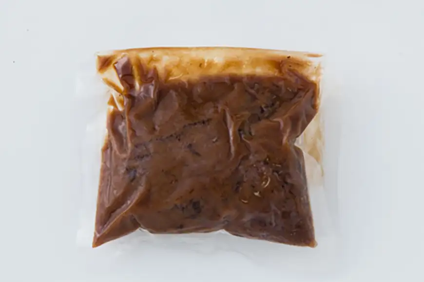 肉 牛肉 国産牛 ほほ肉の赤ワイン煮込み 岡崎八丁味噌風味