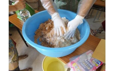【黒部の名水で仕込む】味噌作り体験教室【みその出来高3kg】 体験チケット 学び 食育 大人 子供 手軽 気軽 発酵食品づくり 手ぶら 家族 グループ 