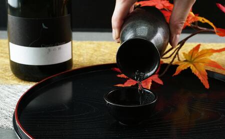 日本酒 冬の蝉（ワイン酵母醸り） お酒 アルコール 晩酌 家飲み 宅飲み ワイン酵母使用 白ワインのよう 口当たりまろやか 芳醇な香り 贈り物 ギフト 