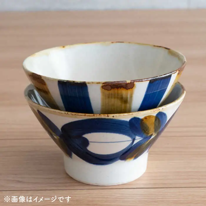【波佐見焼】茶碗 2点セット 草花紋×十草紋 藍ブルー 【藍染窯】 ペア 和柄 くらわんか碗 [JC90]