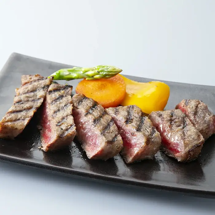岩井亭 近江牛 味噌漬（サーロイン・ヒレ）3枚 計270g 高島屋選定品 （株）高島屋洛西店 滋賀県 東近江市 B-H03 近江牛 サーロイン ヒレ ステーキ 味噌漬け 270g ギフト 贈答