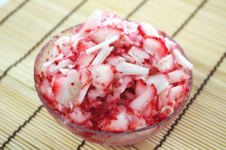 【南房総市産】お百姓市場の完熟冷凍いちご（削りタイプ）1kg（250g×4袋） mi0047-0002