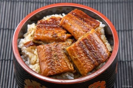 訳あり 常温 うなぎ レトルト 国産 蒲焼 70g 1食分 タレ 山椒 付き